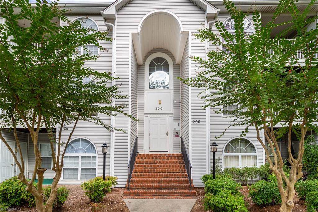233 Quietwood Drive - Photo 1