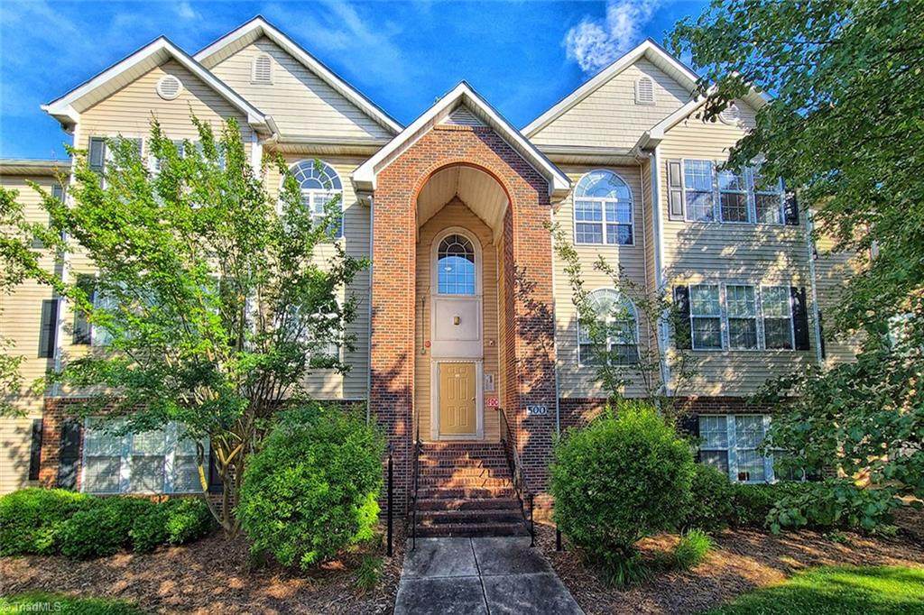 531 Ivy Glen Drive - Photo 1
