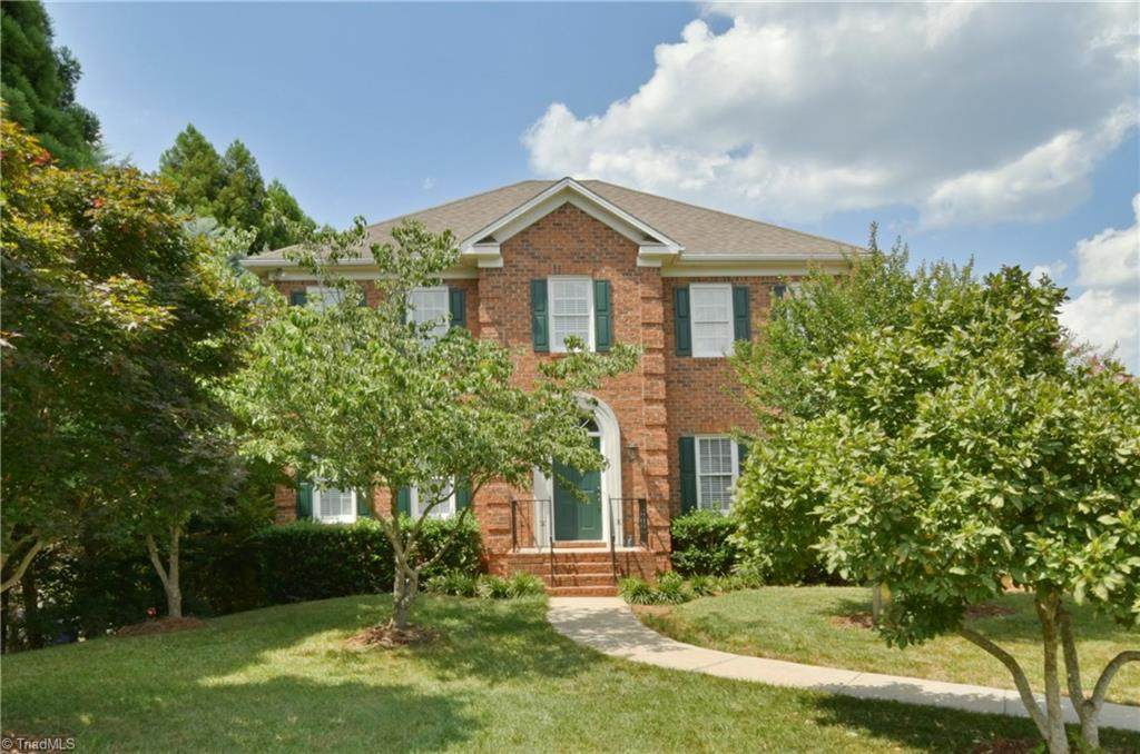 5185 Laurel View Drive - Photo 1