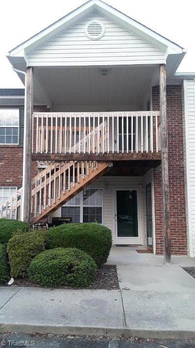 1112 Trinity Street - Photo 1