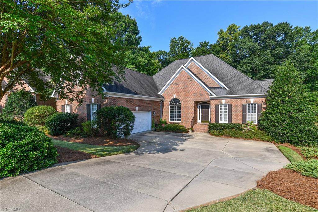 5019 Bearberry Point - Photo 1