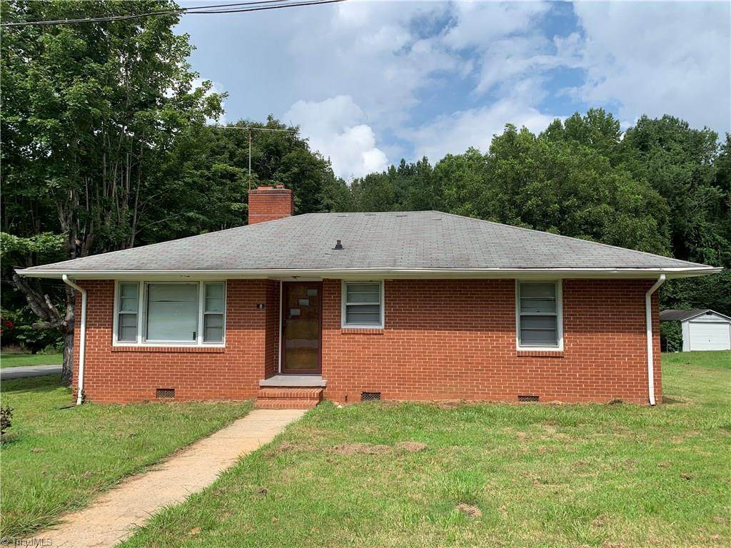 484 Stuart Street - Photo 1