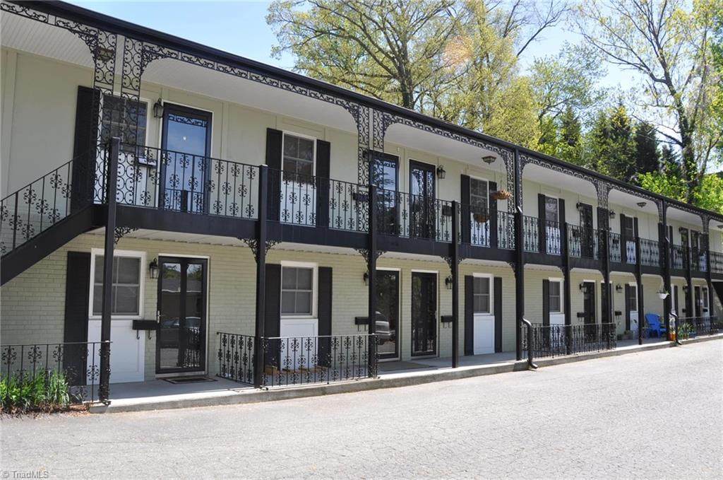 1310 Brookstown Avenue - Photo 1