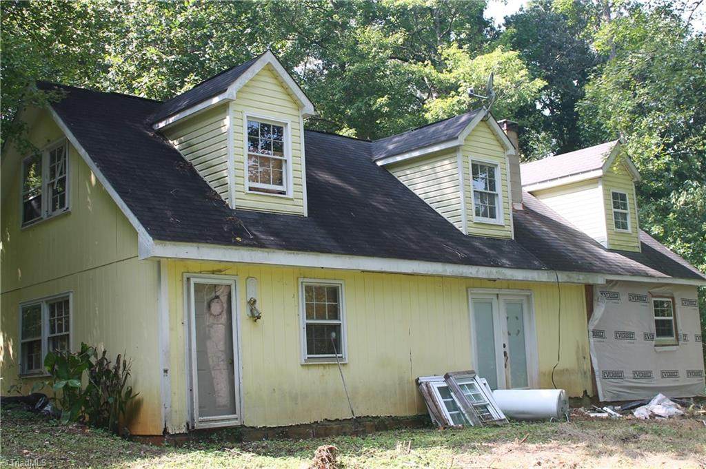 5563 Providence Farm Drive - Photo 1