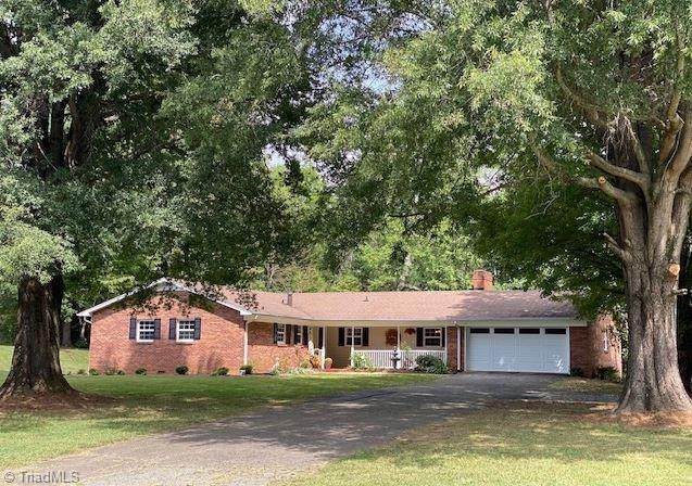 8451 Reynolda Road - Photo 1