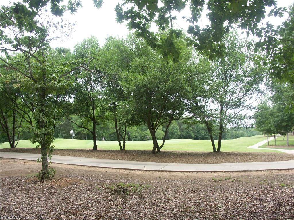 101 Stonebridge Drive - Photo 1