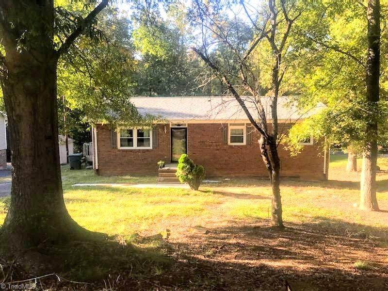 225 Lenoir Drive - Photo 1