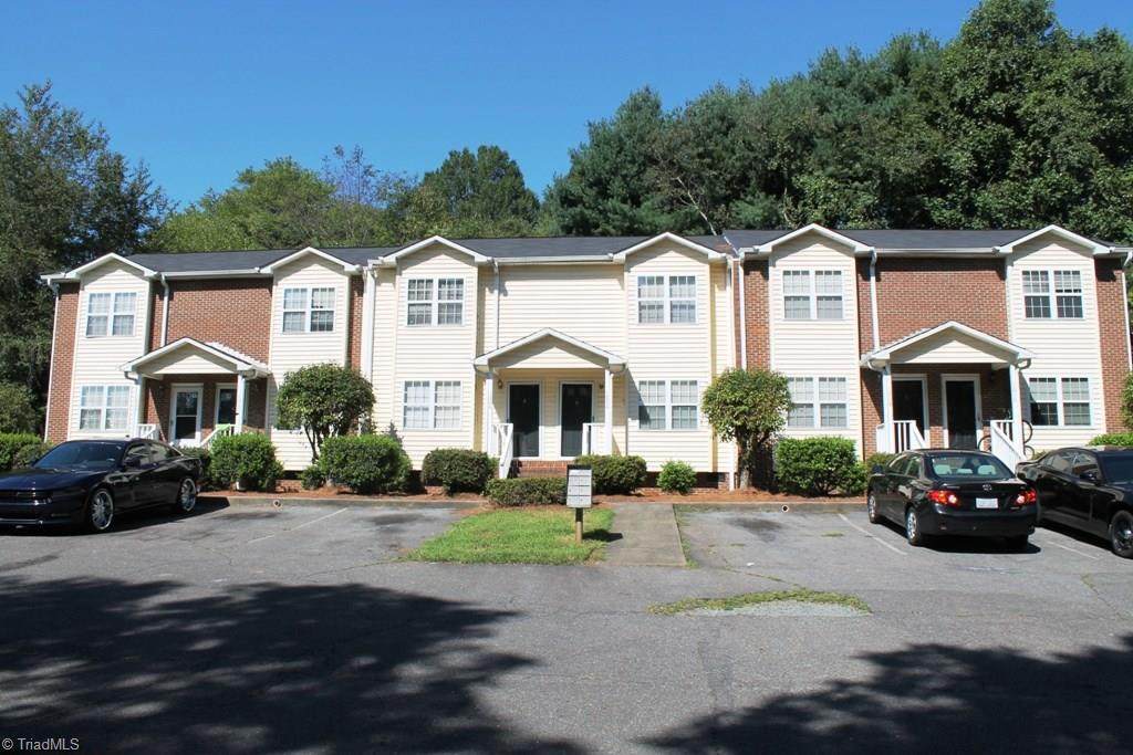 1008 Camel Heights Drive - Photo 1