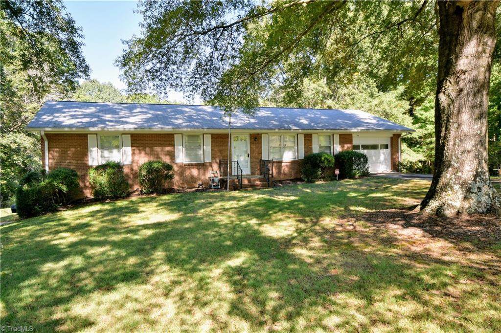 4900 Dock Davis Court - Photo 1