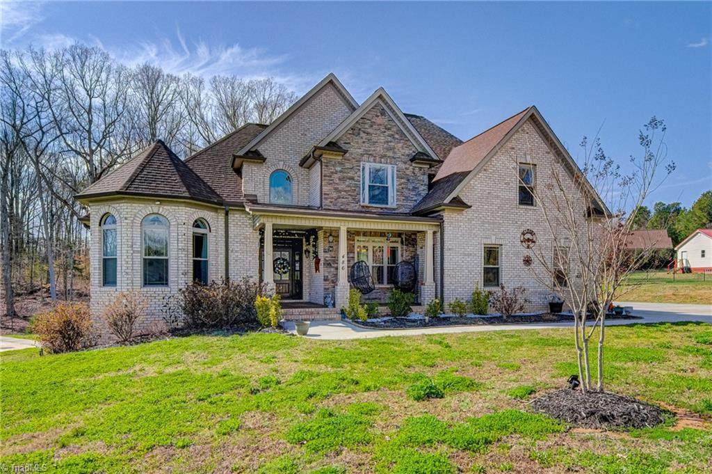 486 Kapstone Crossing - Photo 1