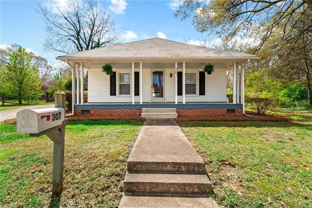 307 Rockspring Road - Photo 1