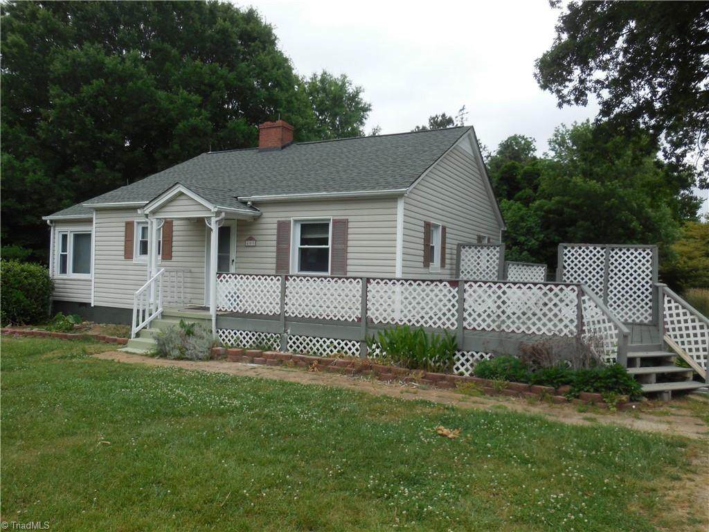 405 Summit Road - Photo 1