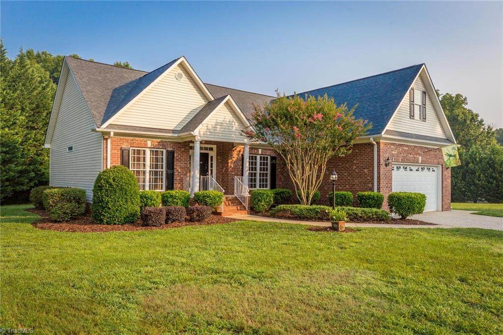 230 Autumn Gate Drive - Photo 1