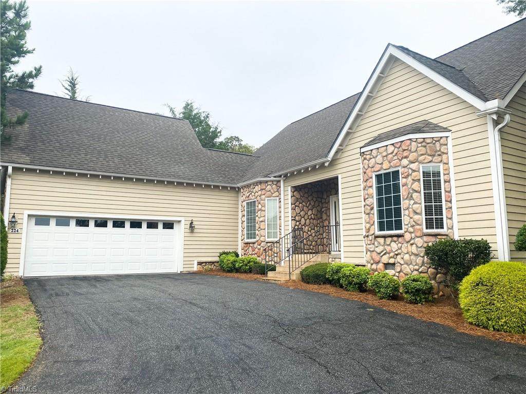 224 Oleander Drive - Photo 1