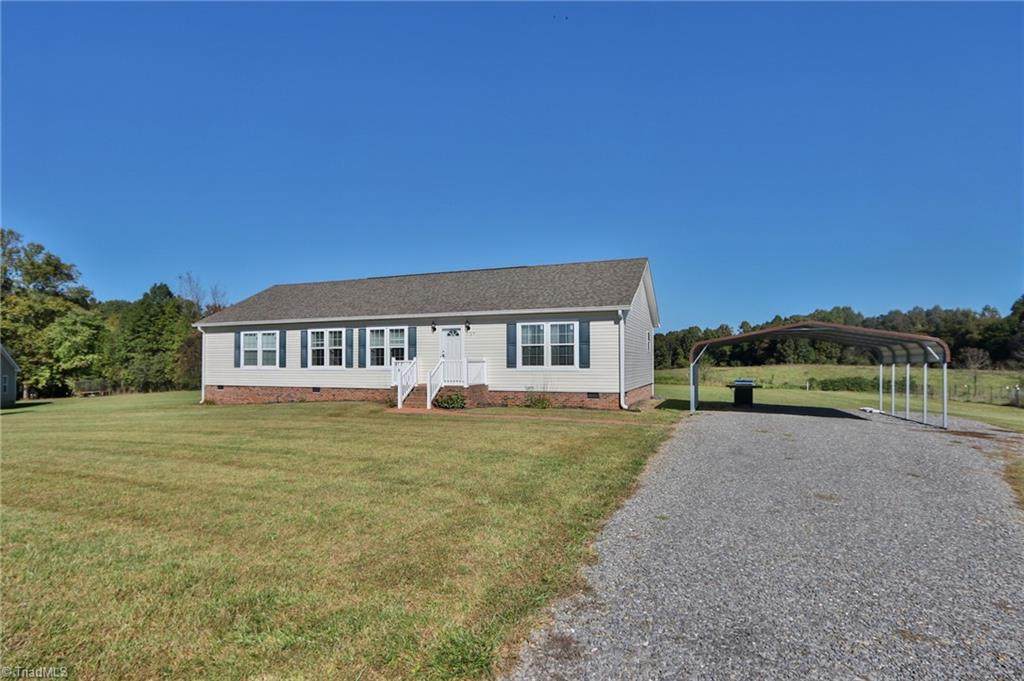 1106 Carson James Drive - Photo 1