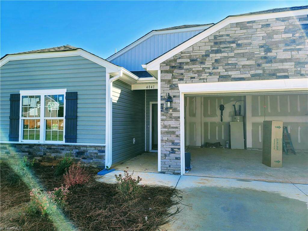 4841 Seven Hills Road - Photo 1