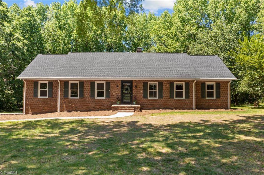 410 Orange Drive - Photo 1