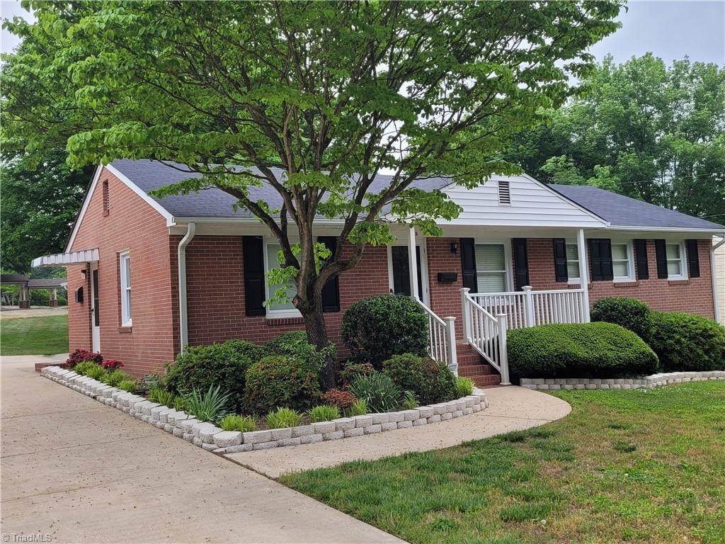 3015 Croft Street - Photo 1