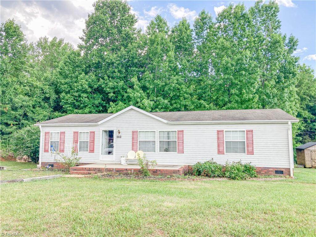 142 Glenwood Road - Photo 1