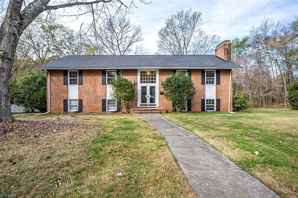 3117 Forestdale Drive - Photo 1