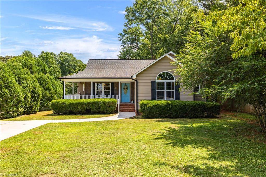 619 Worthville Street - Photo 1