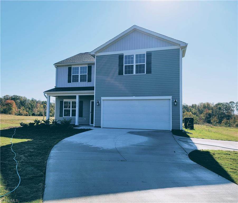 1048 Bailey's Chapel Road - Photo 1