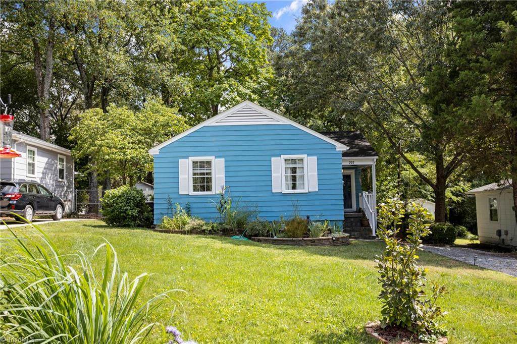 707 Wicker Street - Photo 1