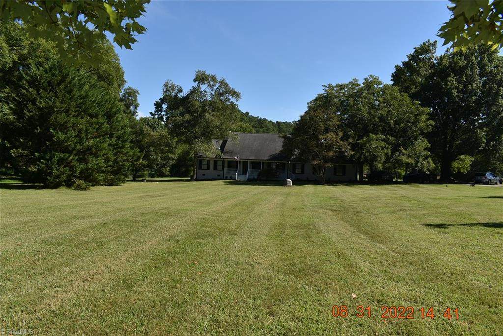 4108 Oak Ridge Road - Photo 1