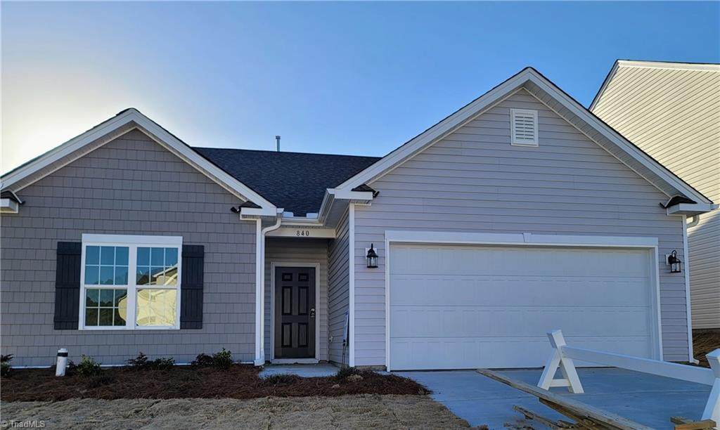 840 Sage Hill Drive - Photo 1