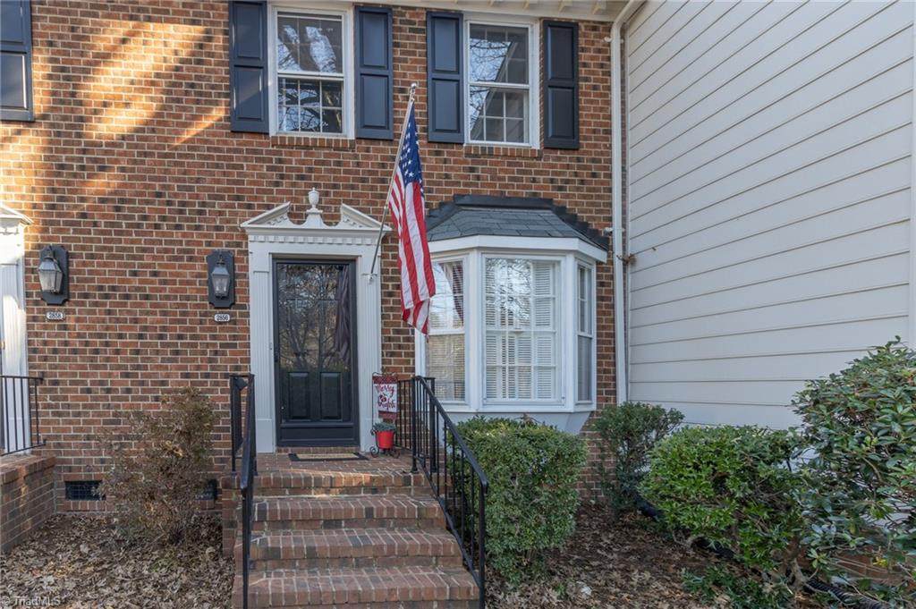 2856 Park Place - Photo 1