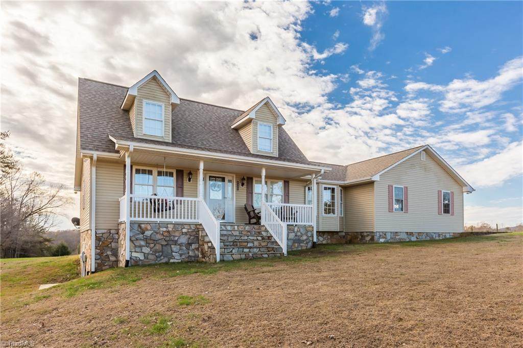 4949 Brown Road - Photo 1