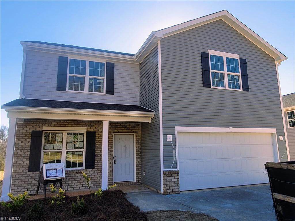 1124 Bailey's Chapel Road - Photo 1