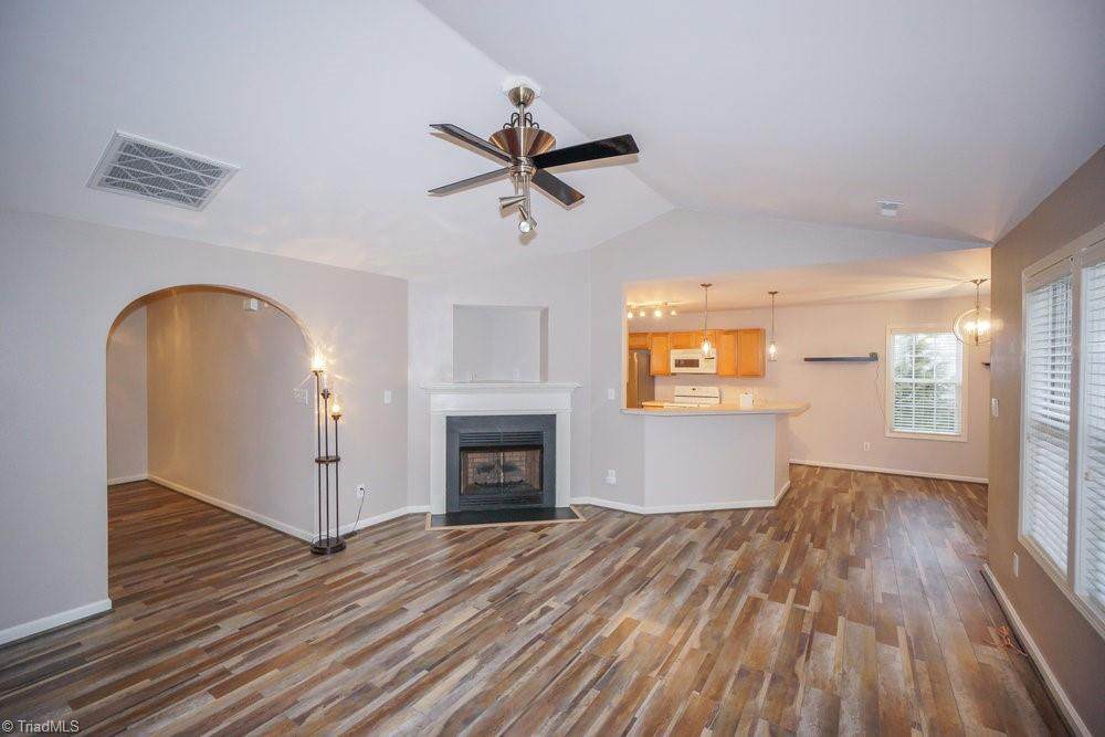 4633 Carlton Court - Photo 1