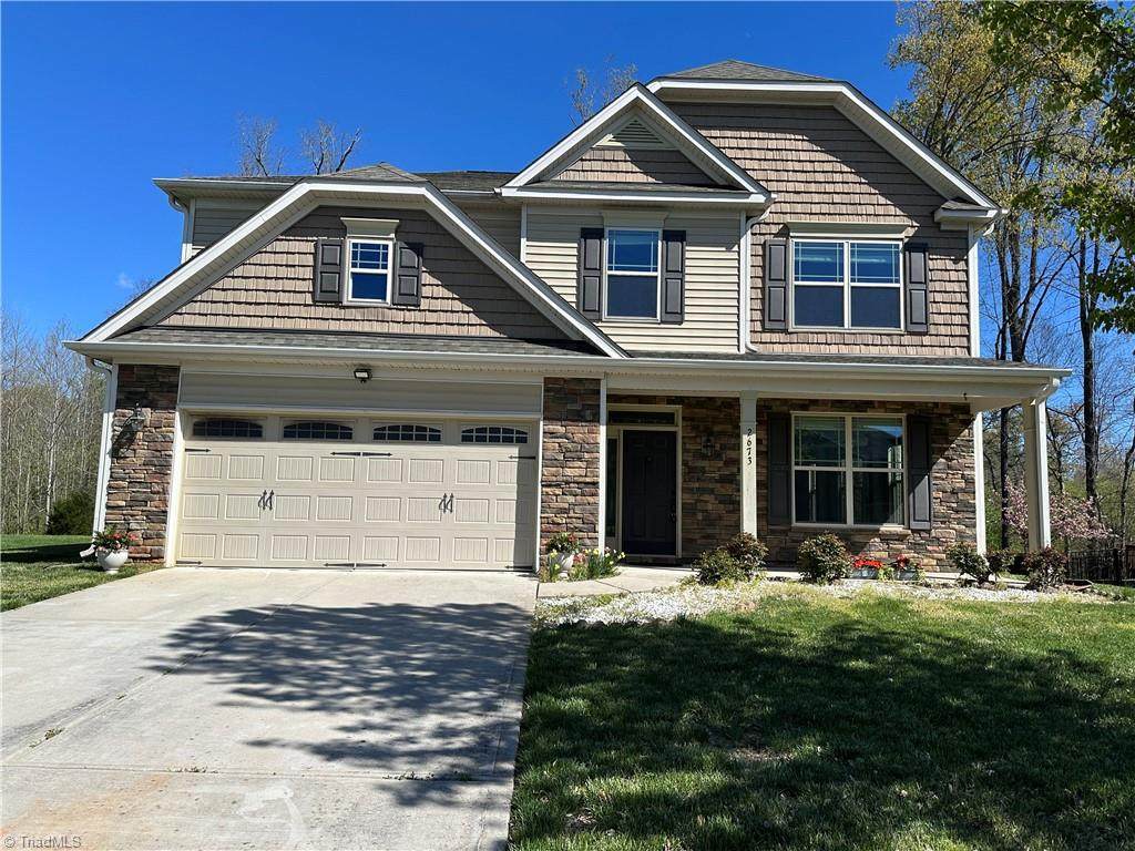 2673 Lamplight Circle - Photo 1