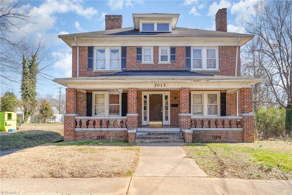 1012 Main Street - Photo 1
