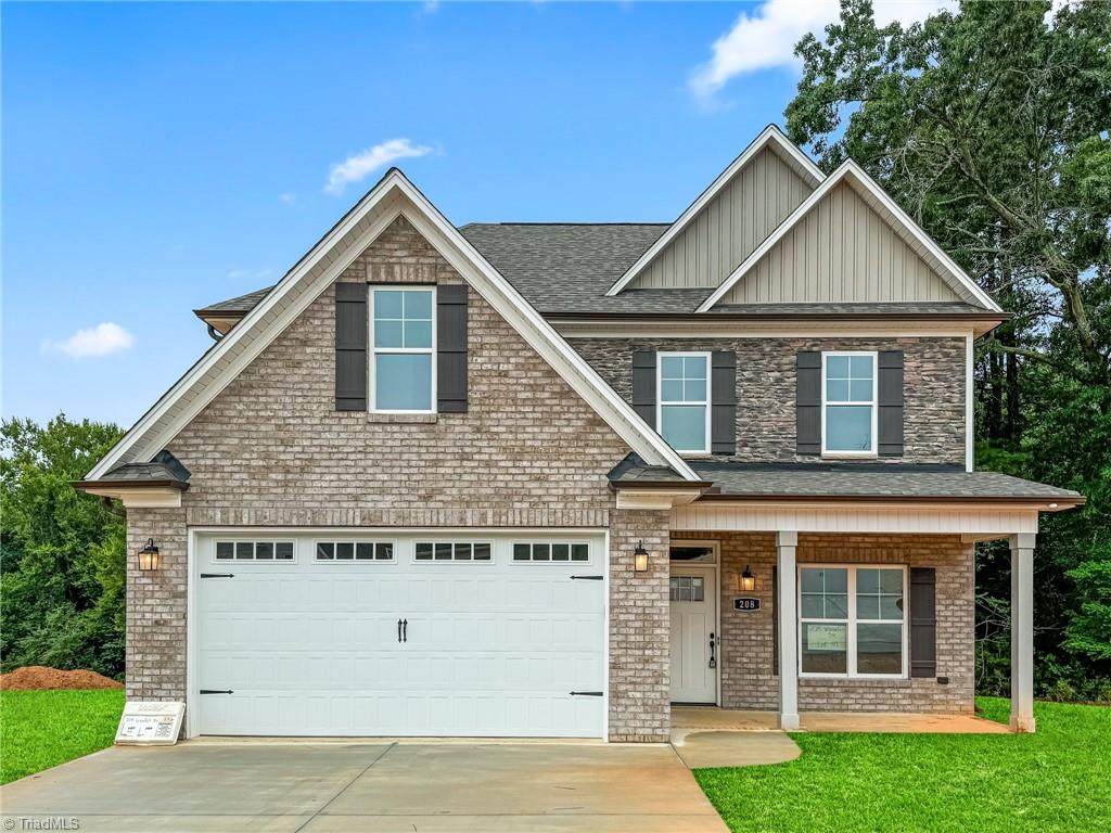 208 Wynnfall Drive - Photo 1