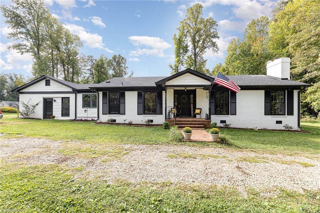 6101 Ballinger Road - Photo 1