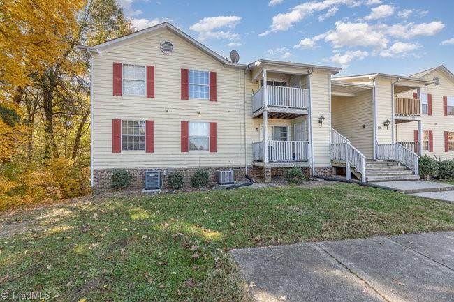 521 Mystic Drive - Photo 1