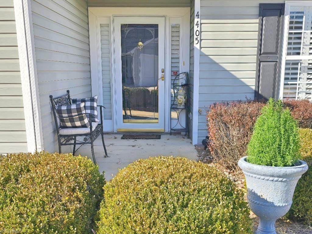 4405 Single Tree Lane - Photo 1