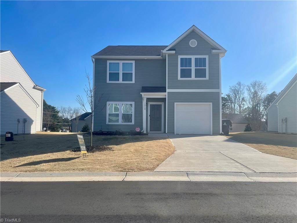 1818 Gatehouse View Drive - Photo 1