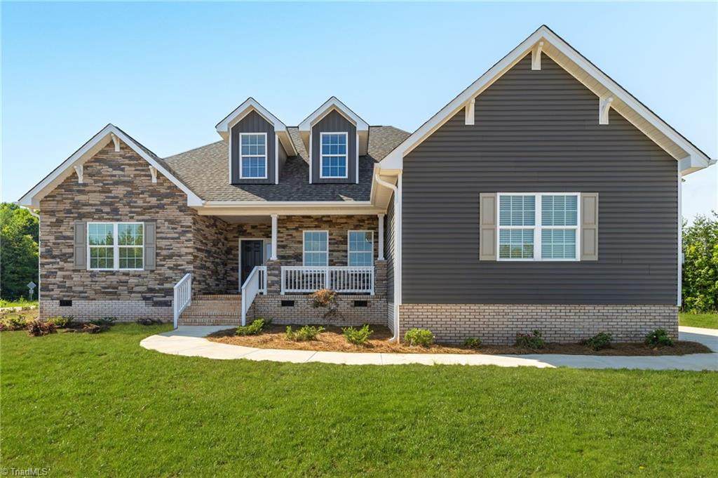 105 Levington Way - Photo 1