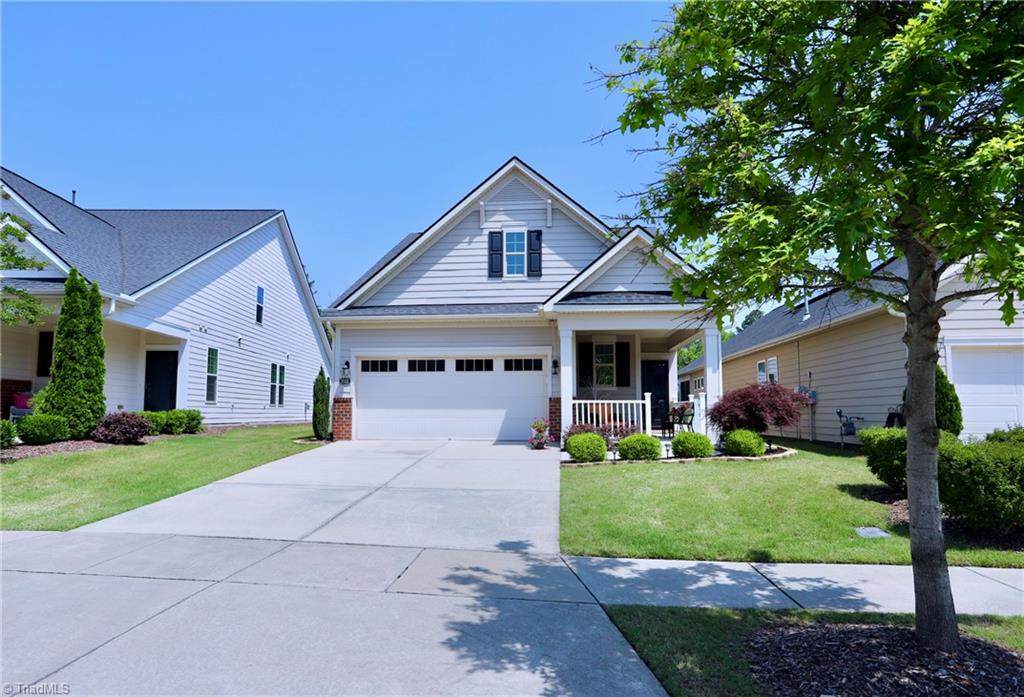 1033 Cuthbert Lane - Photo 1