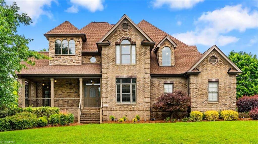 7547 Barbera Drive - Photo 1