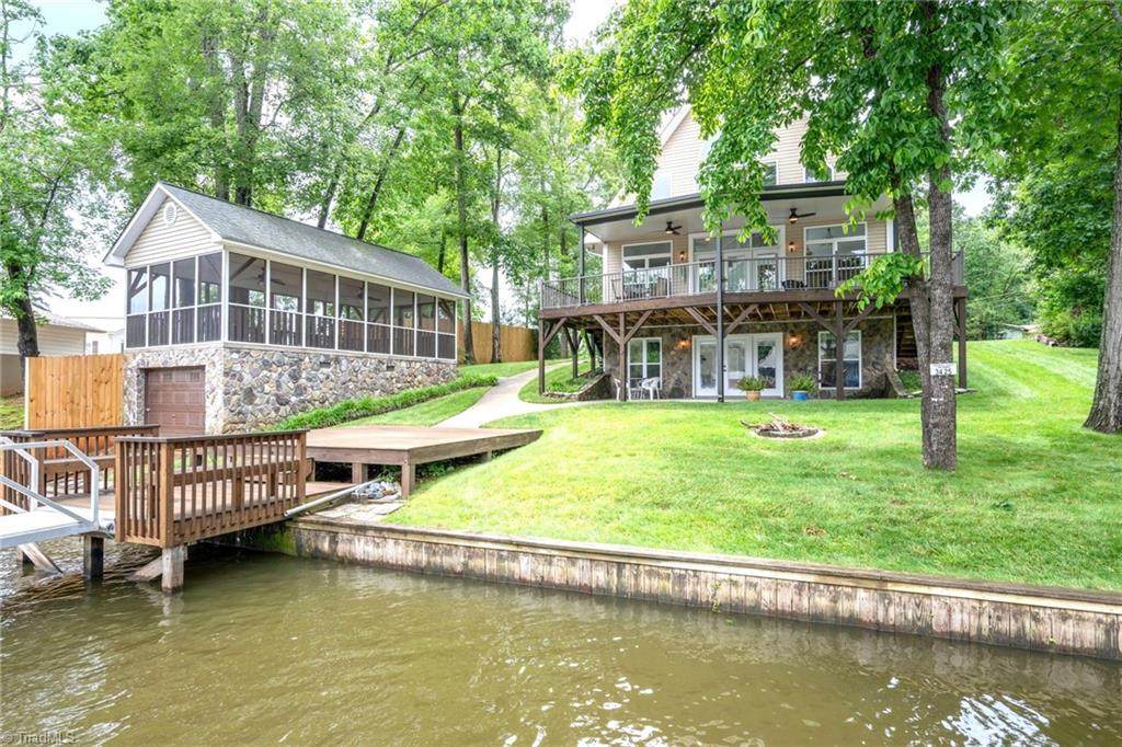 1901 Warf Road - Photo 1