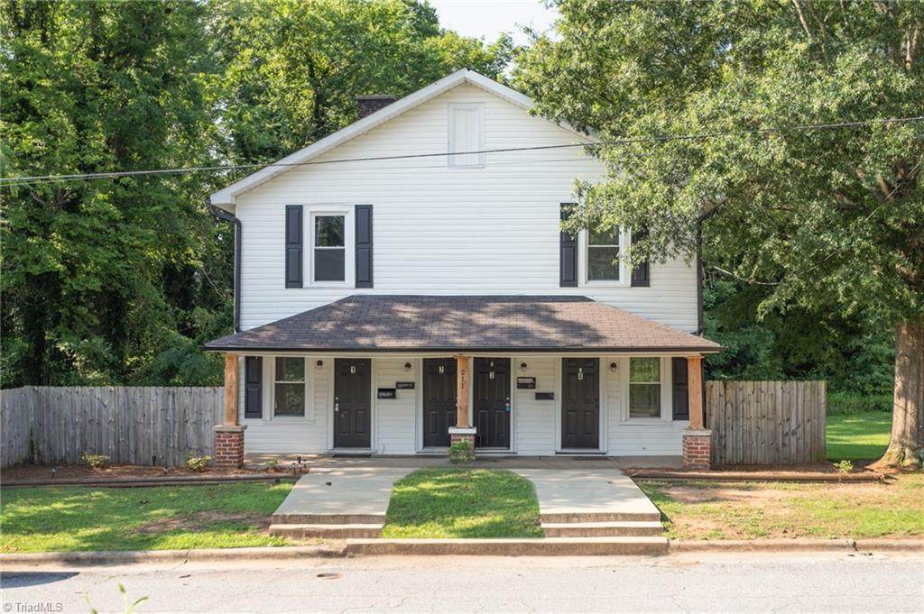 211 Murphy Street - Photo 1