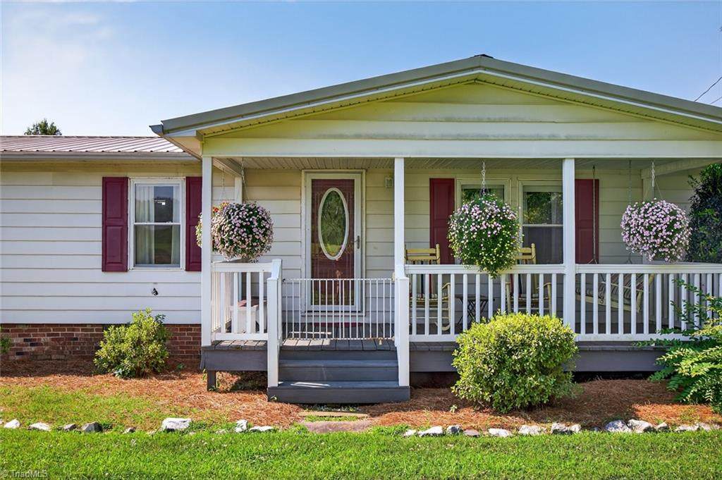 1012 Oldtown Road - Photo 1