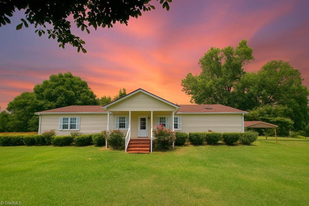 301 Melvin Wrenn Road - Photo 1