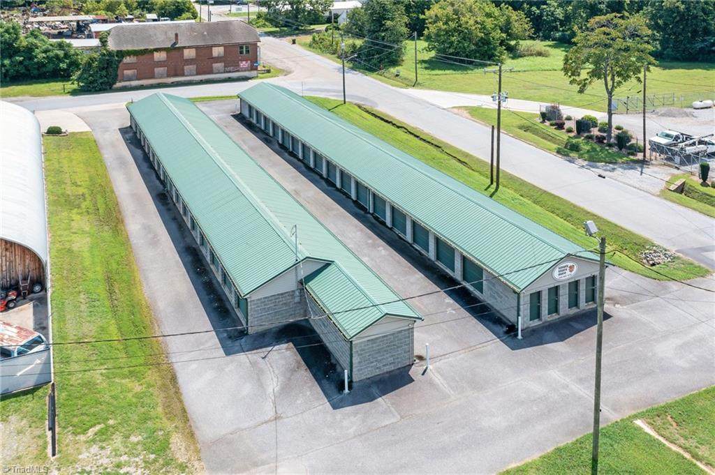 122 Cleveland Street - Photo 1