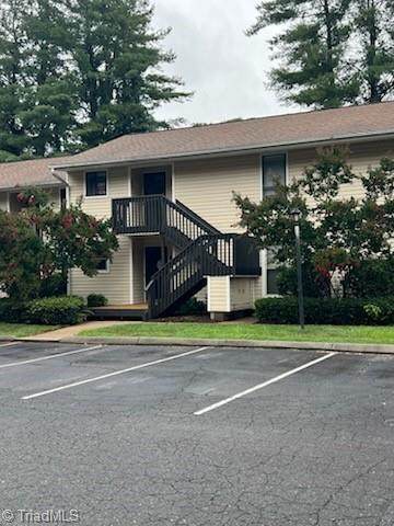 203 Driftwood Lane - Photo 1