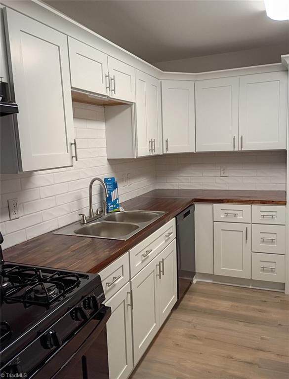 2821 Bleeker Square - Photo 1